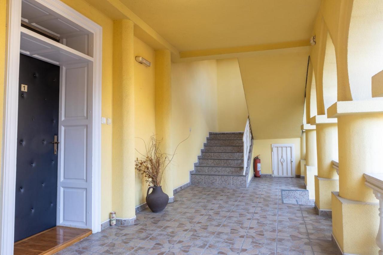 Motel Vila Bakarni Brčko Extérieur photo